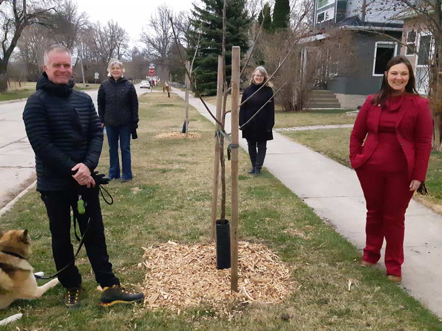 Trees Riverview Oversees Planting of 55 Trees