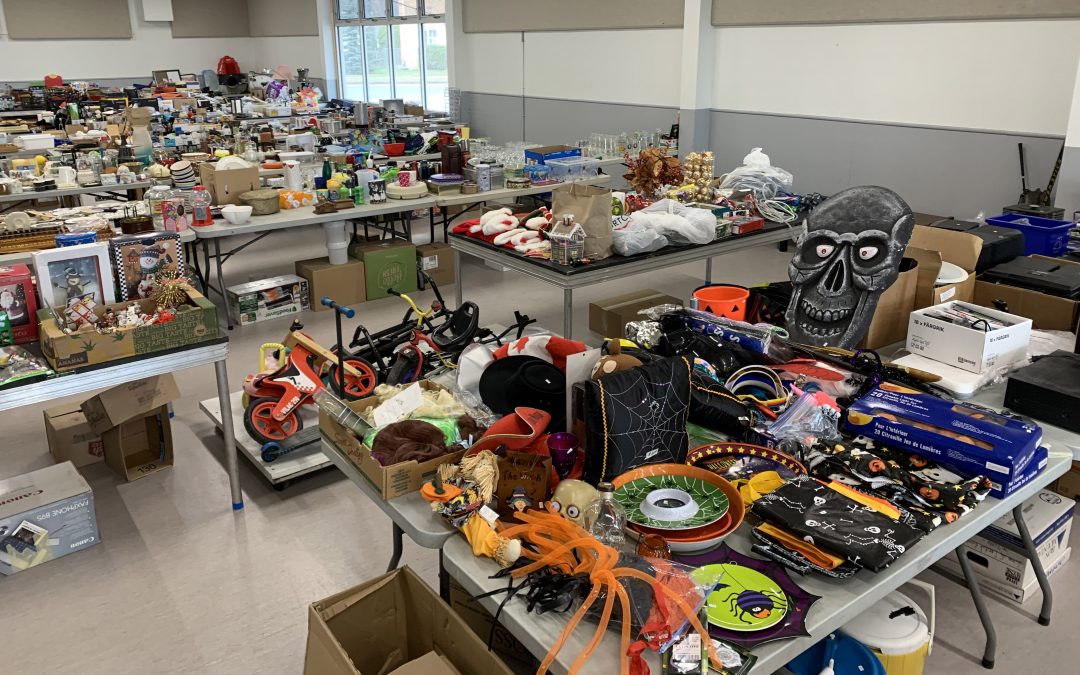 Community Centre Garage Sale Sept. 17-18